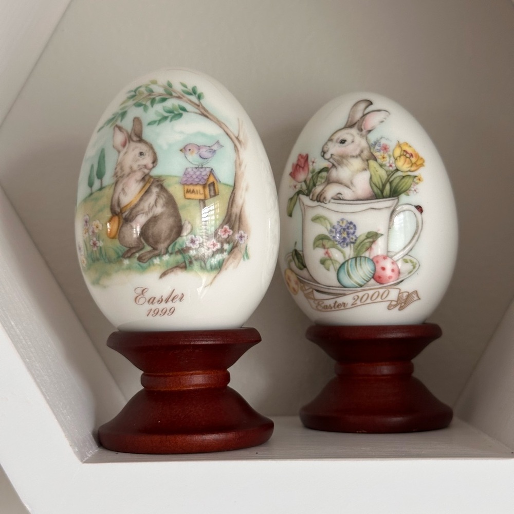 Decorative Bone China Easter Egg Set with Bunny Design